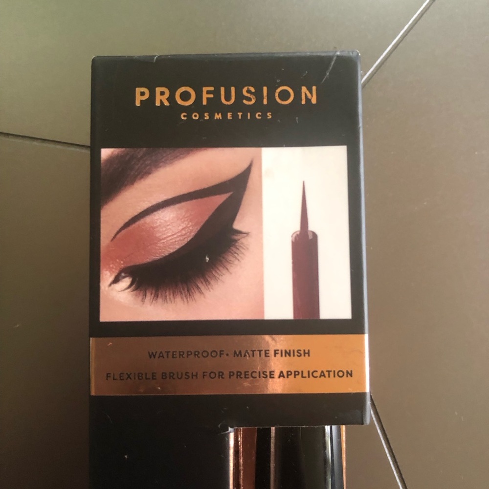 Profusion Cosmetics Everlasting Waterproof Liquid Liner - Brown